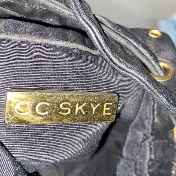 CC SKYE MINI DUFFLE BAG - Picture 8 of 13